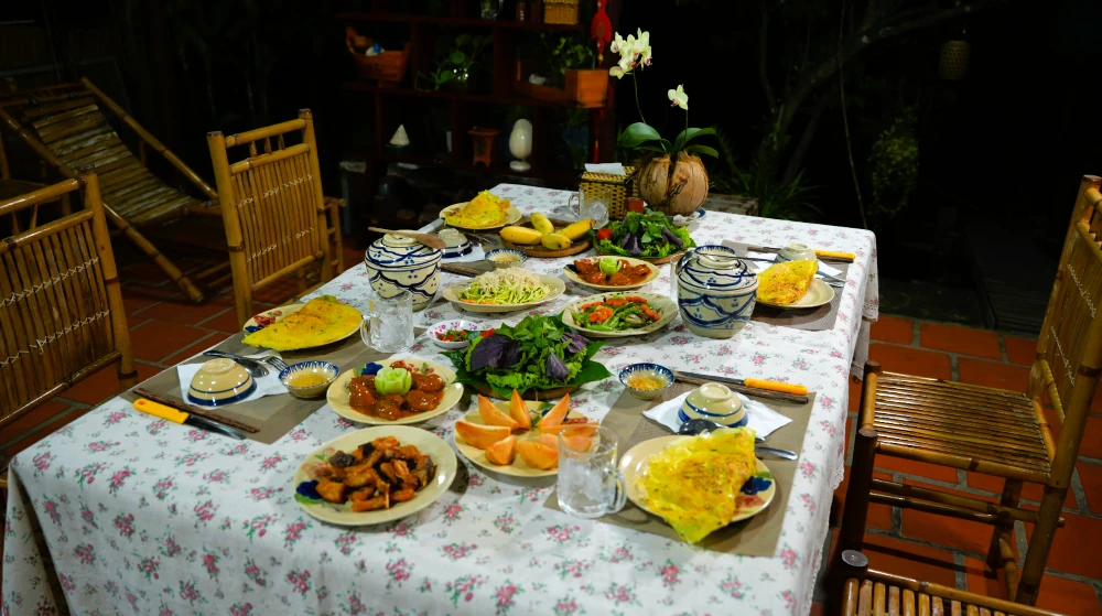 a delicious meal at a mekong homestay