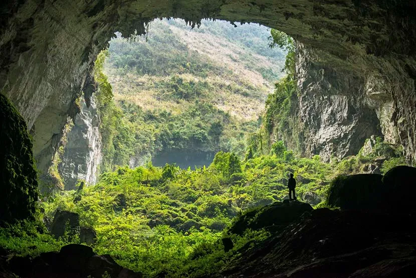 largest cave in the world vietnam