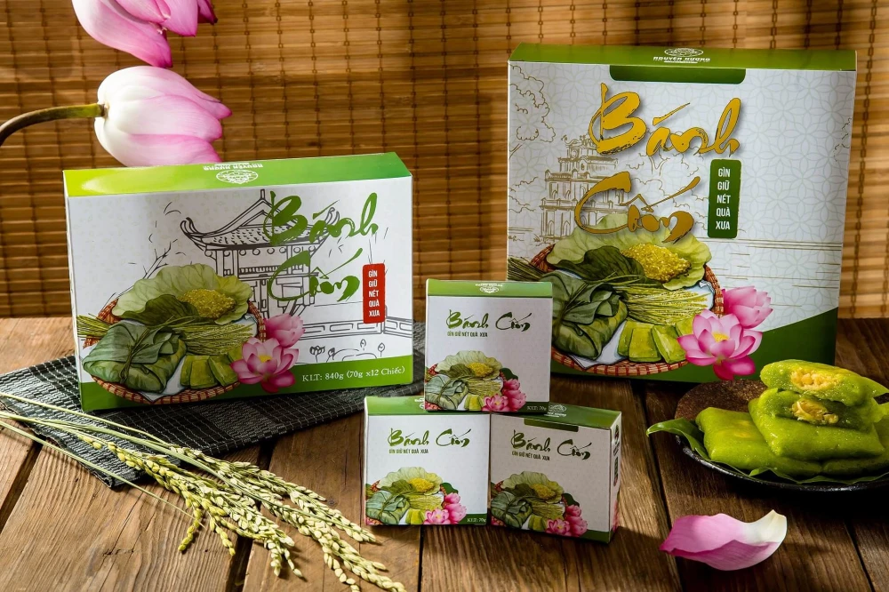 Il b&aacute;nh cốm tradizionale di Hanoi, una specialit&agrave; a base di riso glutinoso e fagioli mung.
