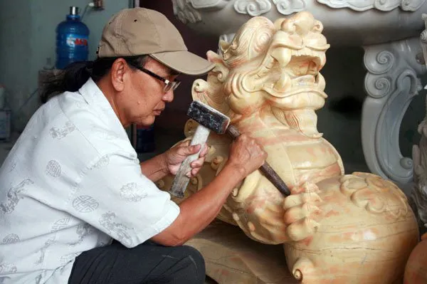 village des sculpteurs sur pierre de Non Nuoc Da Nang