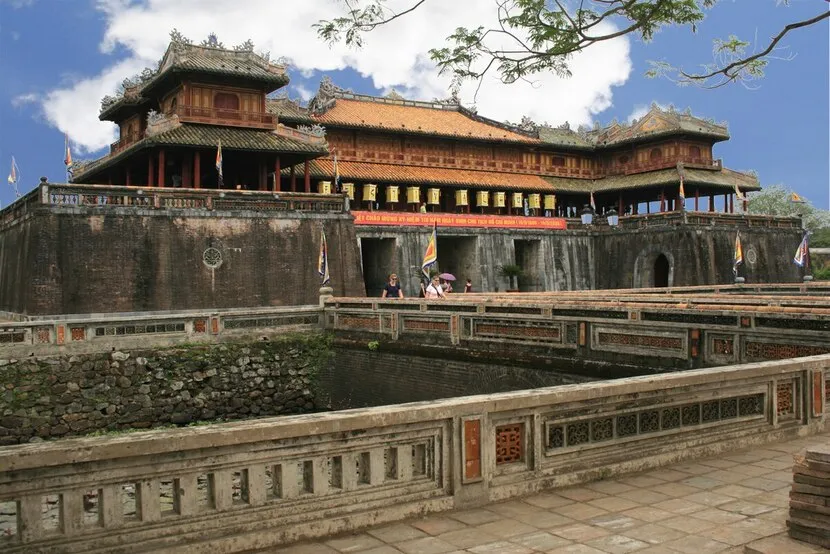 Cité impériale de Hué, Vietnam, porte Ngo Mon