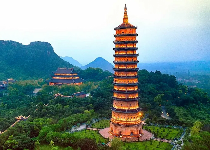 stupa of bai dinh pagoda