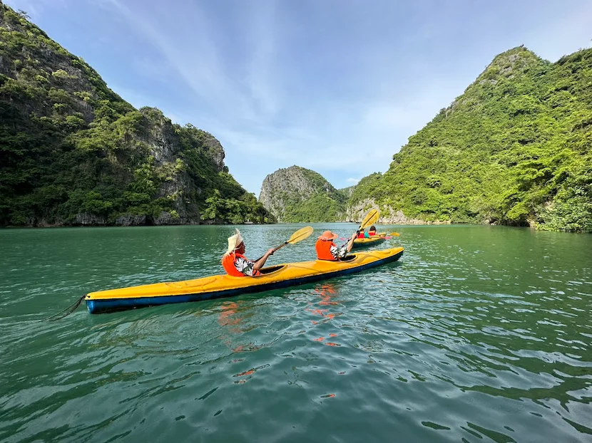 baie d'Halong kayak