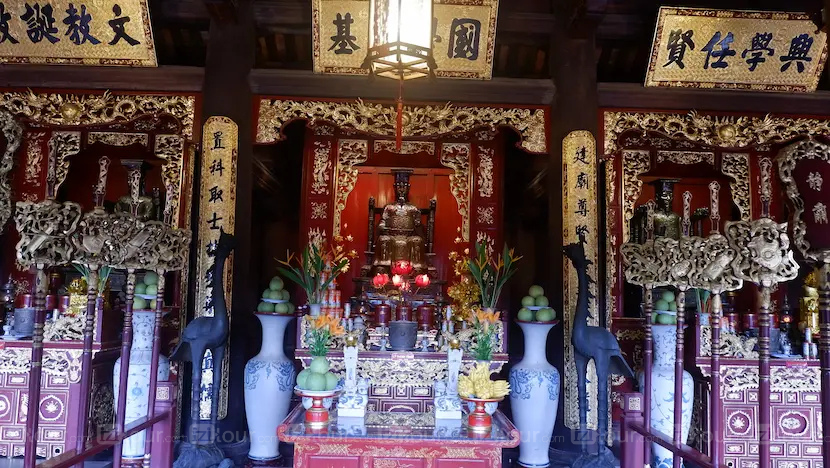 temple de la litterature de hanoi