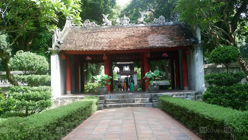 temple de la litteraiture hanoi