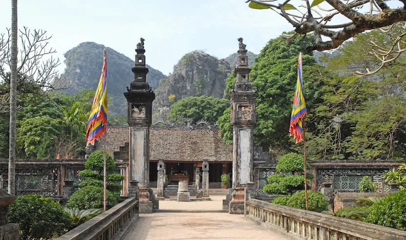 temple dinh le ninh binh