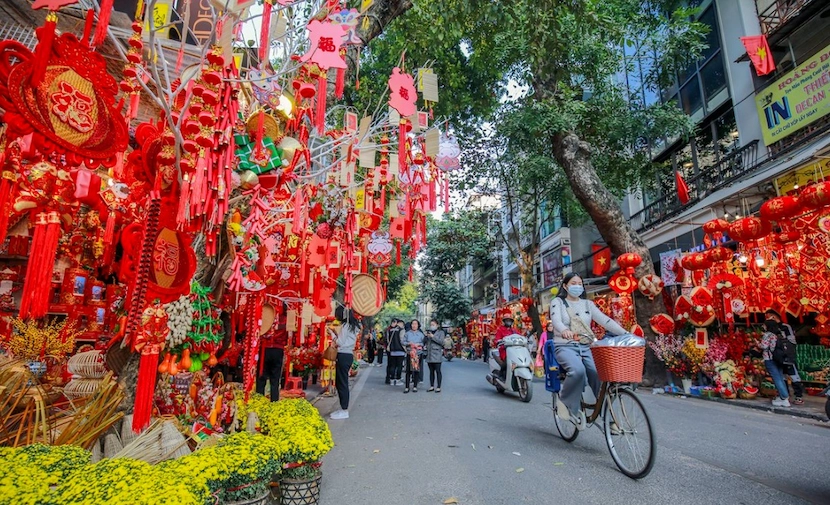 tet holiday in vietnam