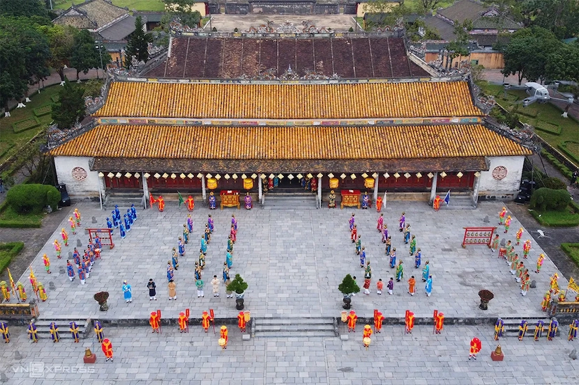 thai hoa palace