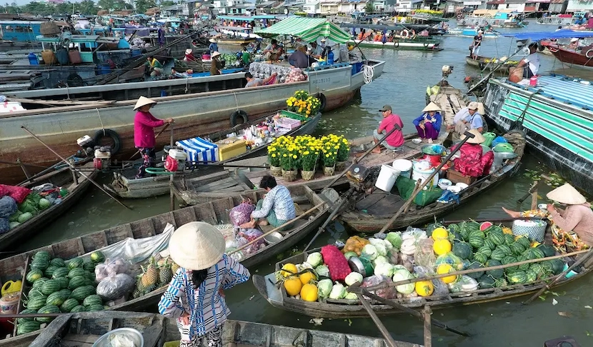 cai rang floating market