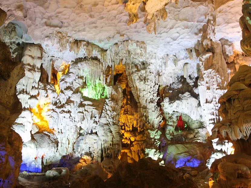 things to do in halong bay paradise cave