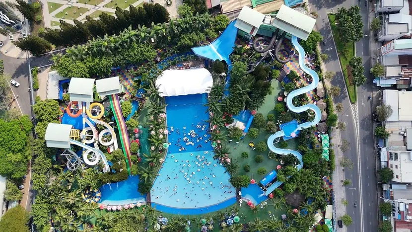 ho chi minh with kids dam sen water park