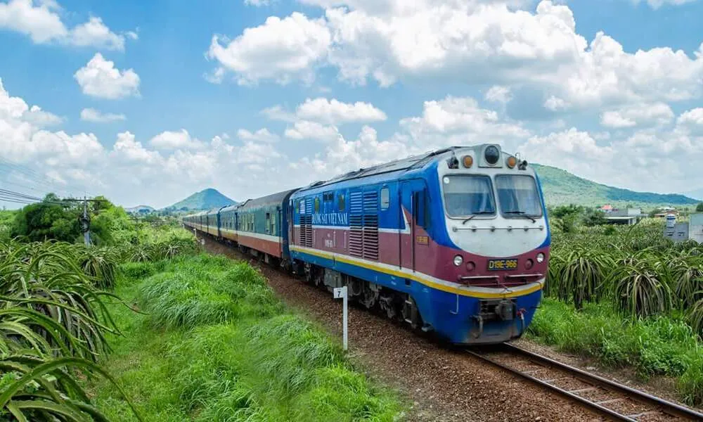 Zugreise von Hanoi oder Ho-Chi-Minh-Stadt nach Da Nang