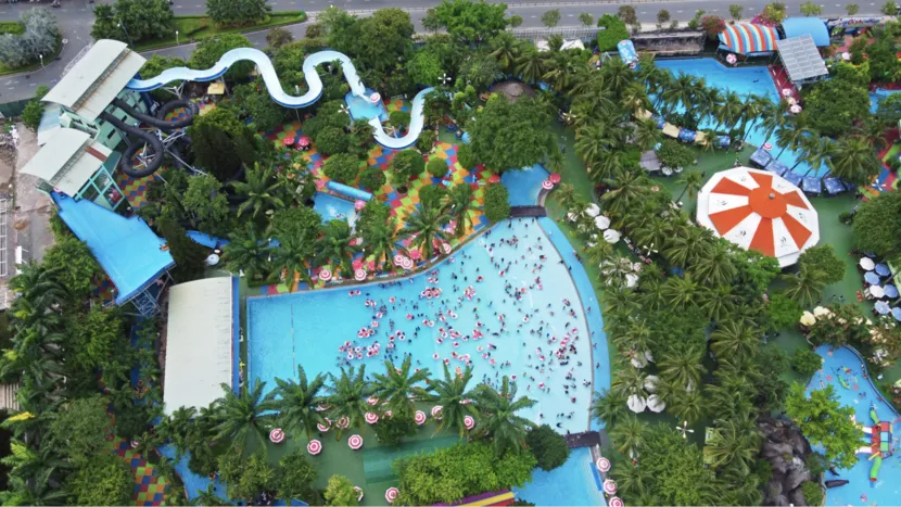 unique things to do in saigon water park