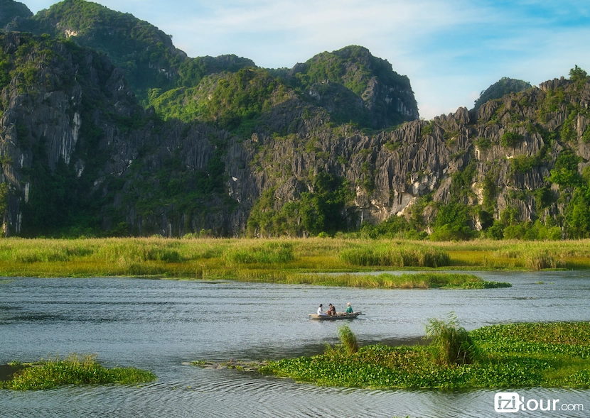 van long lagoon