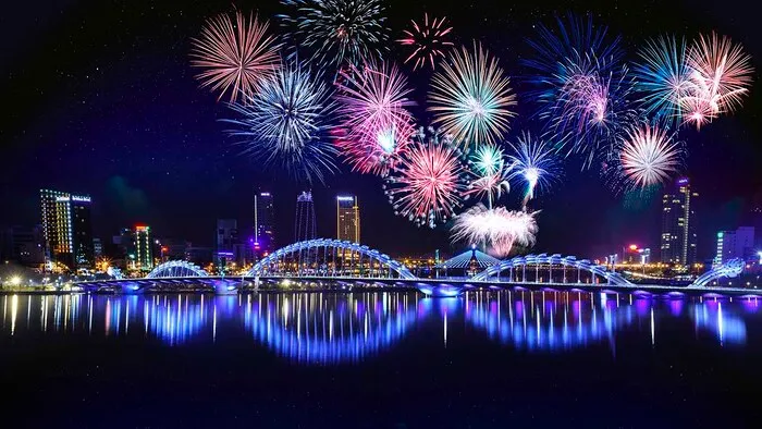 vietnamese new year's fireworks