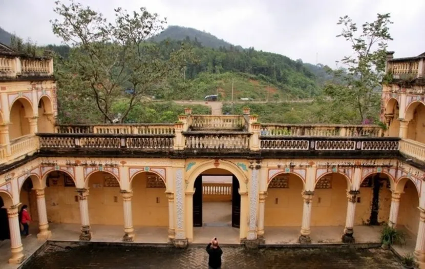 villa re hmong hoang a tuong
