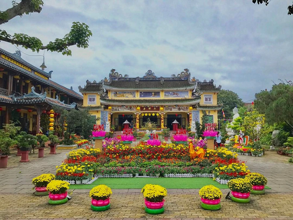  la pagode Phap Bao fait partie des pagodes incontournables de Hoi An