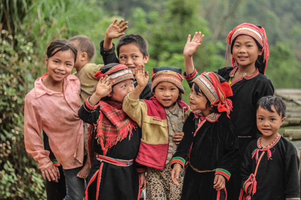 Warm welcome from the children of Vietnam