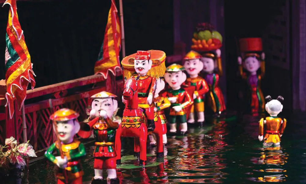 spettacolo di marionette sull'acqua