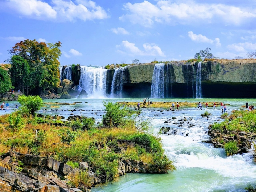 Dray Nur Waterfall, Dak Lak