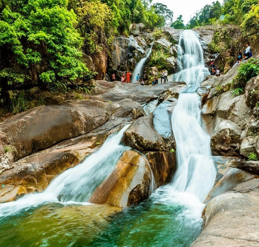 Khe Van Waterfall, Quang Ninh