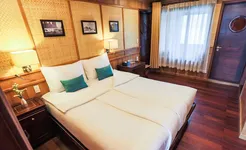 Bhaya Premium Double cabin