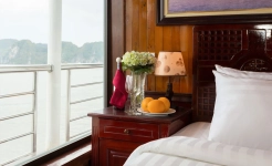 Cozy Bay Cruise Halong