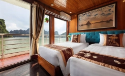 Cozy Bay Cruise Halong