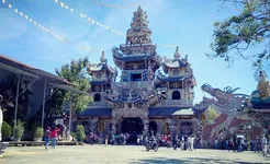 Da Lat - Linh Phuoc pagoda