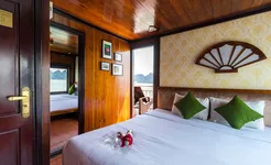 Garden Bay Legend Cruise-Double-cabin