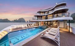 Lyra Grandeur Cruise Lan Ha Bay
