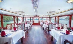Oriental Sails Cruise Restaurant