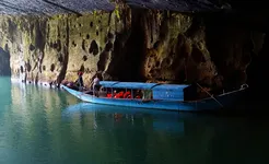 Phong Nha - Phong Nha cave