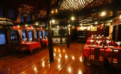 Swan Cruise - Restaurant