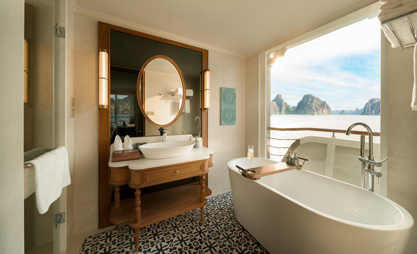 Bhaya Soul Cruise Halong Bay