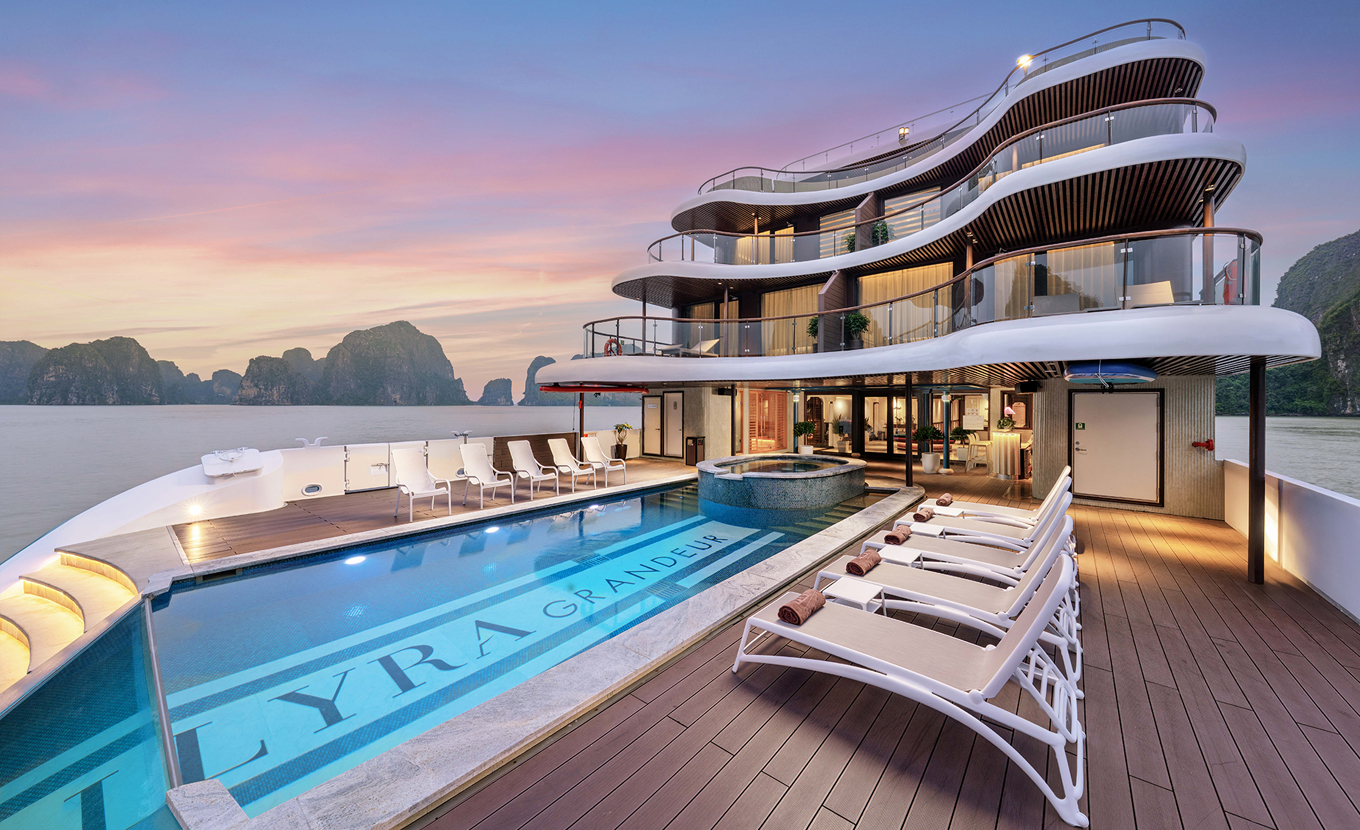 Lyra Grandeur Cruise Lan Ha Bay