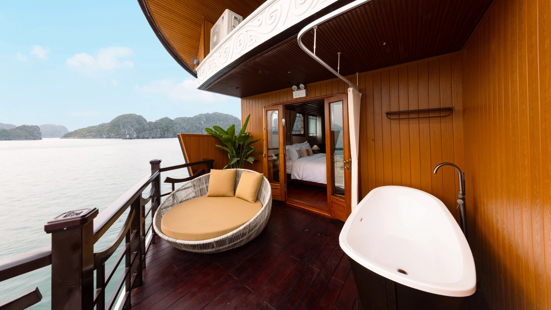 Red Dragon Cruise
