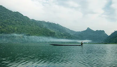 Sur les Pistes du Viet Minh de Tan Trao jusqu'au lac de Ba Be