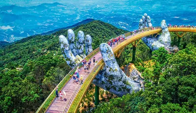 Erkunden Sie Danang - Ba Na-Hügel - Goldene Brücke (Gruppenreise)
