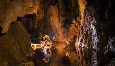 The Phong Nha cave and the famous 17th Parallel (Hue - Quang Binh)