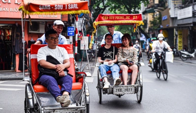 Authentic Vietnam: Intimate Hanoi to Saigon Escape