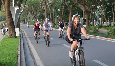 Hanoi half day biking tour