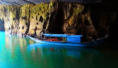 Hue Car Rental | Transfer from Hue to Phong Nha for 2 day exploration