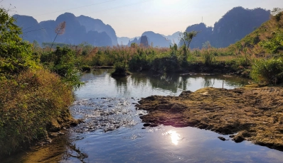 Nordostvietnam: Majestätische Landschaften & Ethnische Kulturen