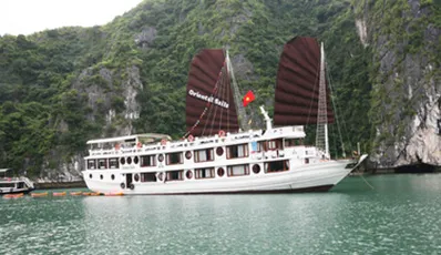 Croisière Oriental Sails | Baie d'Halong 3 jours 2 nuits