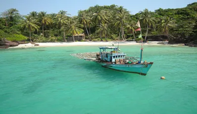 Descubrir 4 islas en el Sur de Phu Quoc en lancha motora