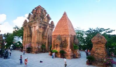 Tour al triángulo religioso de Nha Trang
