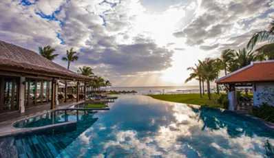 Resort luxuoso de 5 estrelas na praia de Nha Trang 