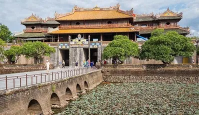 Vietnam e Cambogia: Punti salienti del Vietnam e templi di Angkor