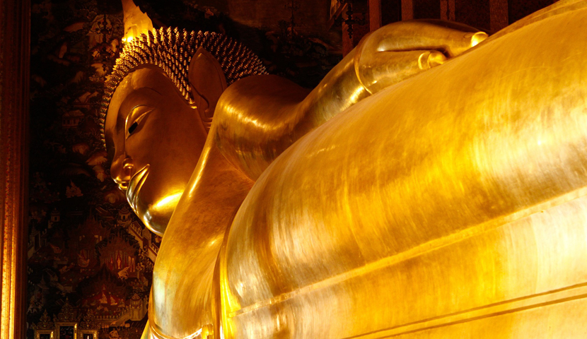 Bangkok in a Flash: Temples, Canals & Royal Sights